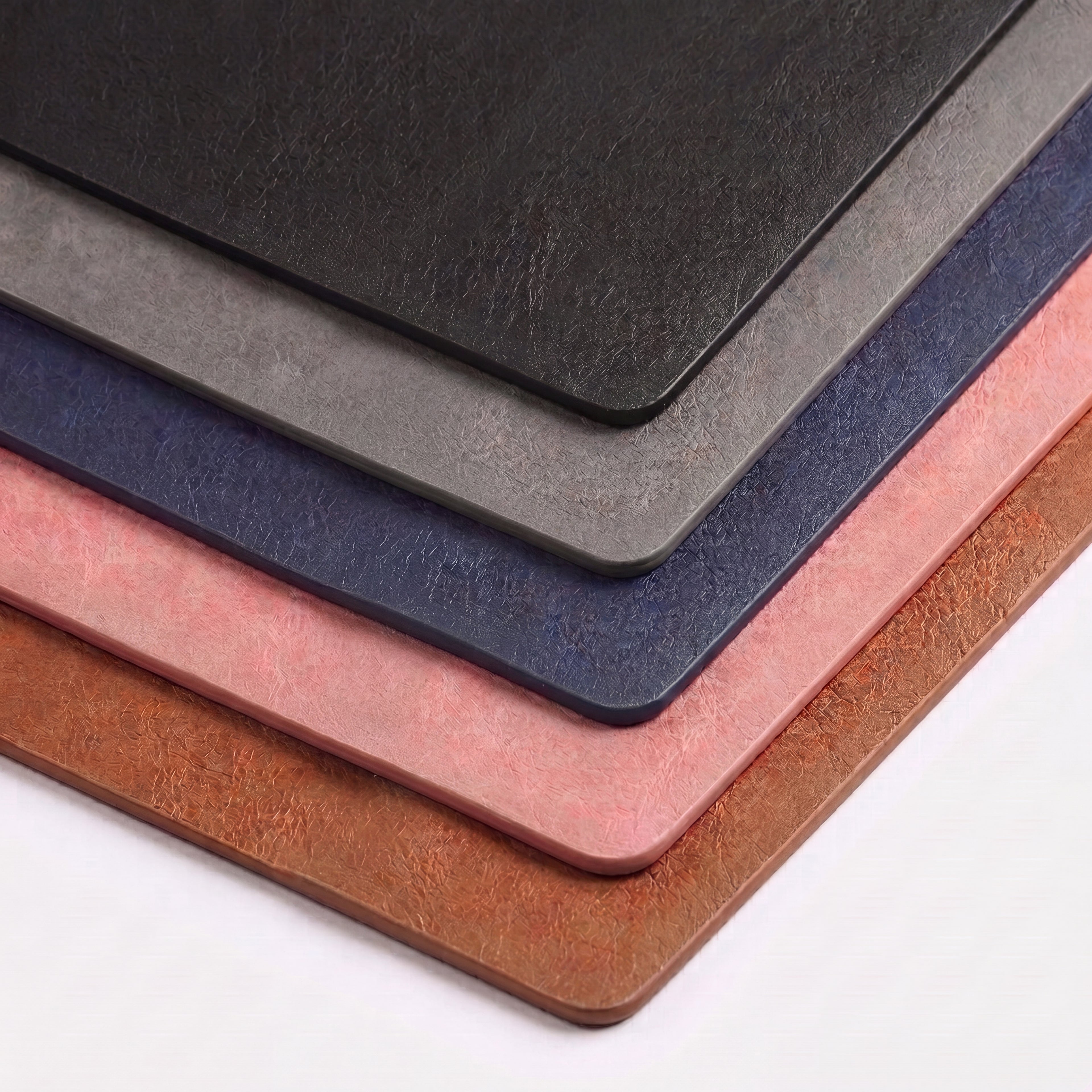 Halden™ Charging Desk Mat